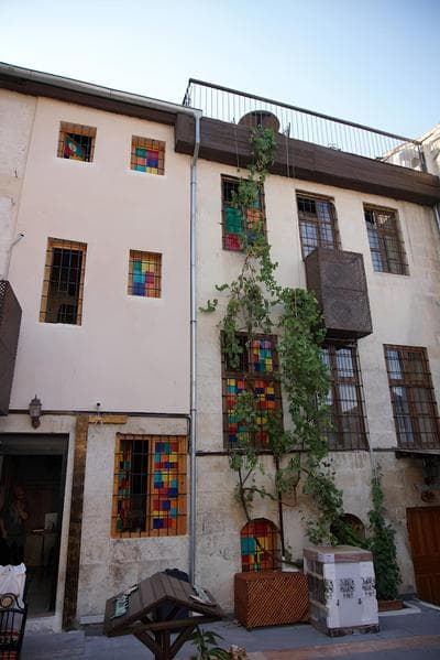 DOĞANBEY KONAĞI