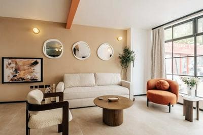 The Primrose Mews in Greater London