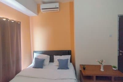 Brown Accent 1Br At Tamansari Prospero Sidoarjo Apartment