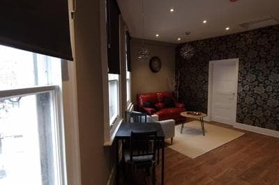 Stunning 1double Bed Apartment in London