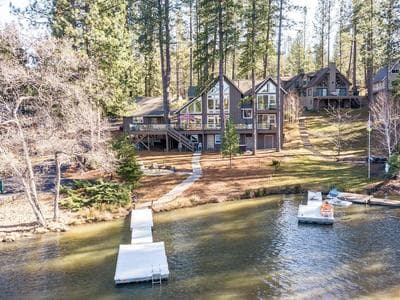 Casa Cassaretto - This Beautiful Lakefront Home is Only 50 yards from Marina Beach by Yosemite Region Resorts