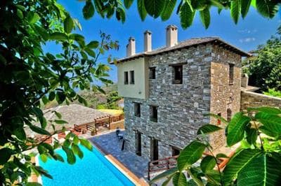 Petradi Hotel