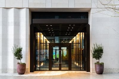 Fabulous One Bedroom Apartment in Exclusive Canary Wharf