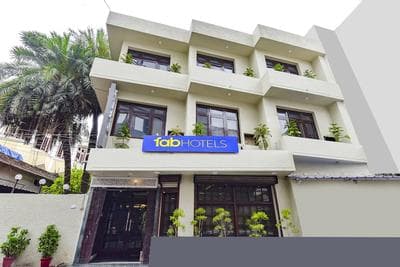 Fabhotel Taj