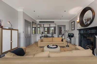 Cadogan Squre-2 Bedroom
