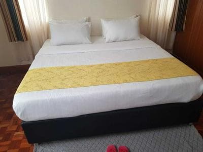 Esao Airport Suites