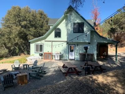 Hillside Cottage Retreat