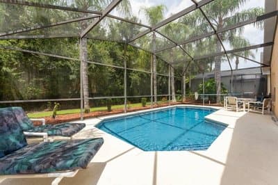 Cozy 4BR Villa w/ Priv Pool Lake Berkley Resort
