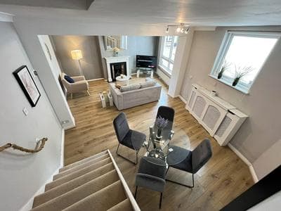 Kensington Private House- Walk to stores and tube-PRIVATE entrance- In Central London