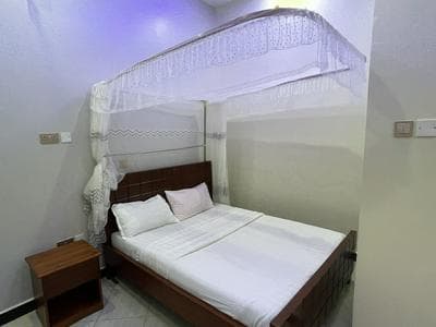 Climax Suites