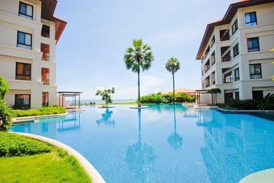 4 Bed Beachfront Condo SP43