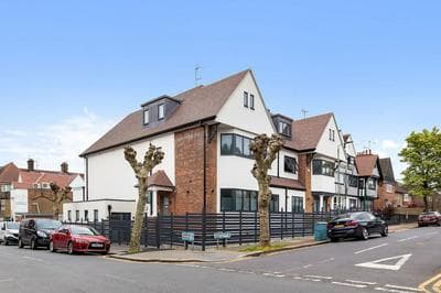 Cosy Golders Green Studio With Modern Amenities