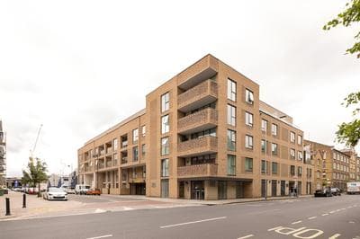 Stunning 2 Bed Flat near Tower Bridge