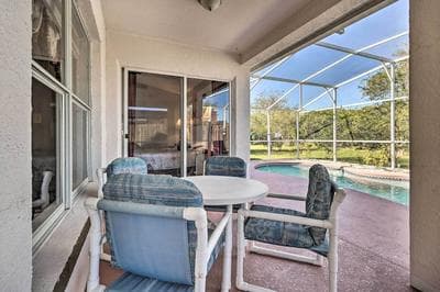 Charming Kissimmee Retreat w/ Pool & Lanai!