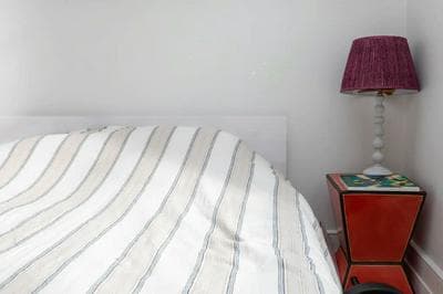 Beautiful 2 Bedroom Townhouse With Garden in Kentish Town