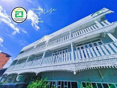 Aran hostel &Cafe Ngamwongwan
