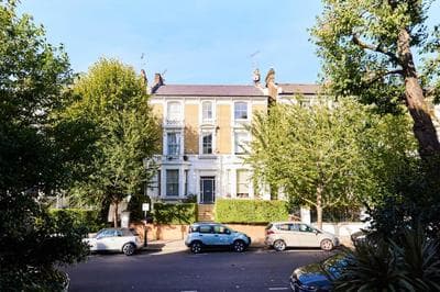 The Ladbroke Grove Crib - Elegant 2bdr Flat With Terrace