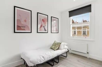 Flat 2 Victoria Grove