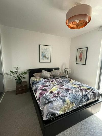 Bright & Modern 1BD Flat - Limehouse!