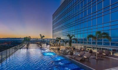 Convenient City Stay in Iloilo Business Park