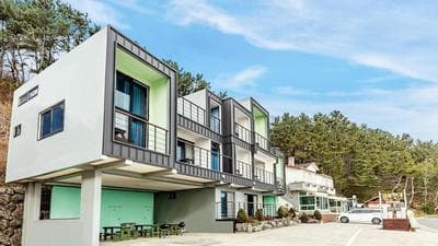 Youngduk Cube Pension