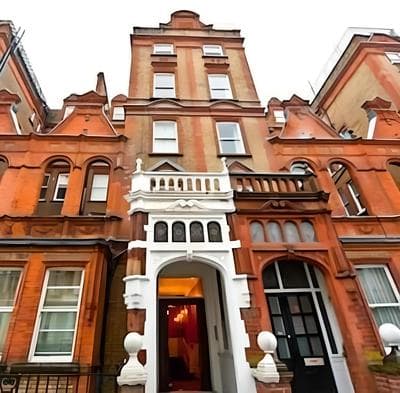 46 Harrington Gardens