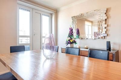 Stunning 3-bed in the heart of London
