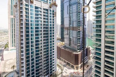 Elegant and Spacious 2BR w/ Sea Views in Marina!