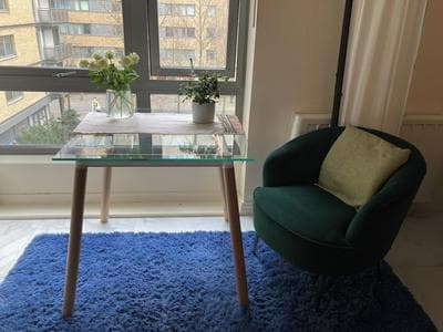 Bright London Retreat Near North Acton Tube
