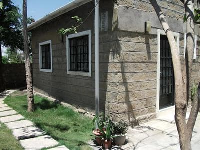 Safari Homestay