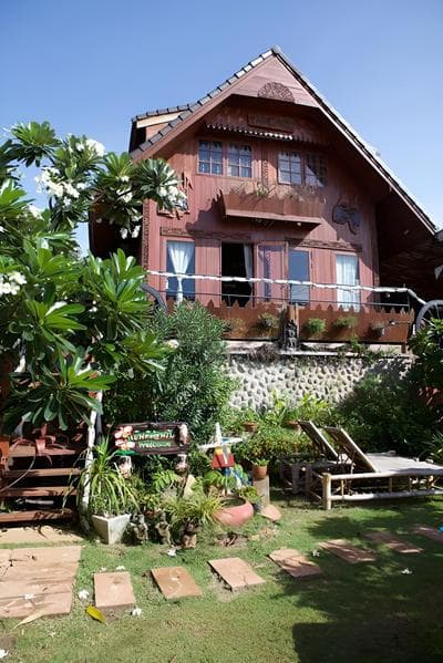 Happy House On The Beach