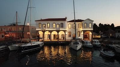 Gumruk Otel Urla