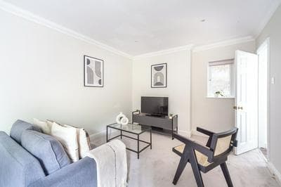 The Ealing Villa