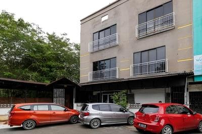 RedDoorz Plus @ Batam Center