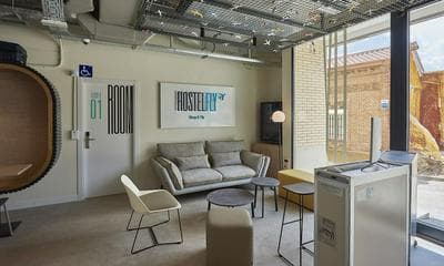 HostelFly Madrid Airport