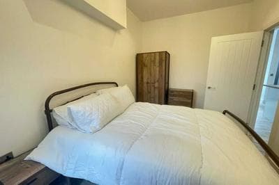 Stylish & Modern 1BD Flat, West Hampstead