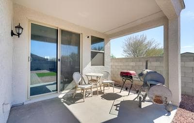 Sunny Arizona Escape w/ Patio, Grill & Fireplace!