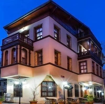 Yalı Hotel