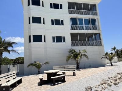 A Touch of Modern With Views Condo