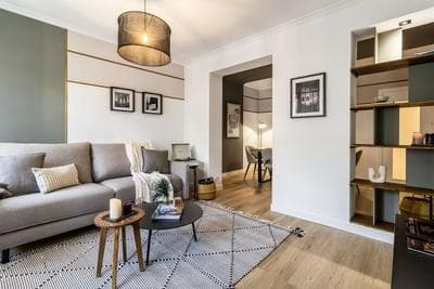 Nicks - 2 Bedrooms in Trafalgar