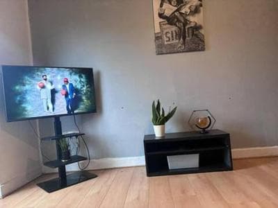 1br-sleeps4-35mintocentrallondon-40mintoheathrow