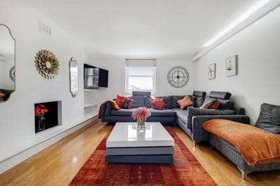 Beautiful 2 Bedroom Apartment In Belgravia