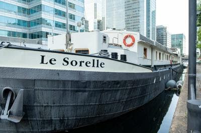 Luxury Canary Wharf House Boat Room 1