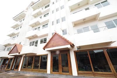 Fah Place Hotel