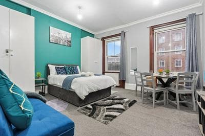 Luxury London Apartment With 3 Bedrooms