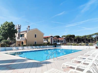 Relaxing Apartment With Pool Access