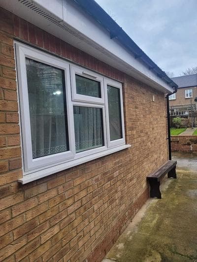 Lovely 2-bed Fully Refurbished House in London