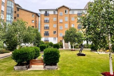 The Cotton Row Place - Bright 2bdr Flat