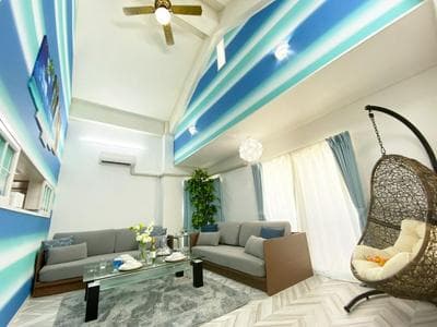 Chatan Tall House