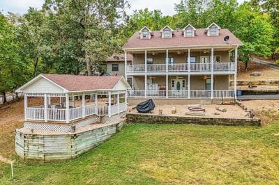 Waterfront Beaver Lake House w/ Deck & Fire Pit!